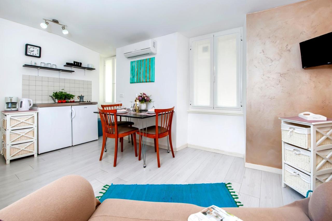 Casa Giuseppina Διαμέρισμα Ρόβινι Εξωτερικό φωτογραφία